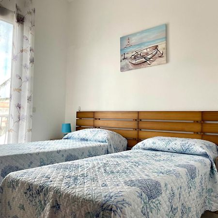 Casa Vacanze Luna Pula Ngoại thất bức ảnh