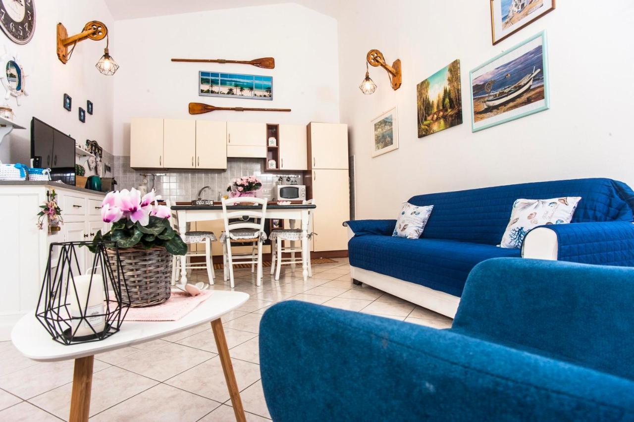 Casa Vacanze Luna Pula Ngoại thất bức ảnh