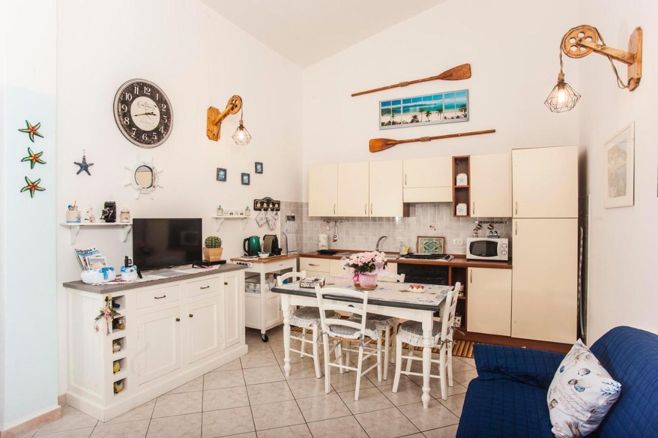 Casa Vacanze Luna Pula Ngoại thất bức ảnh