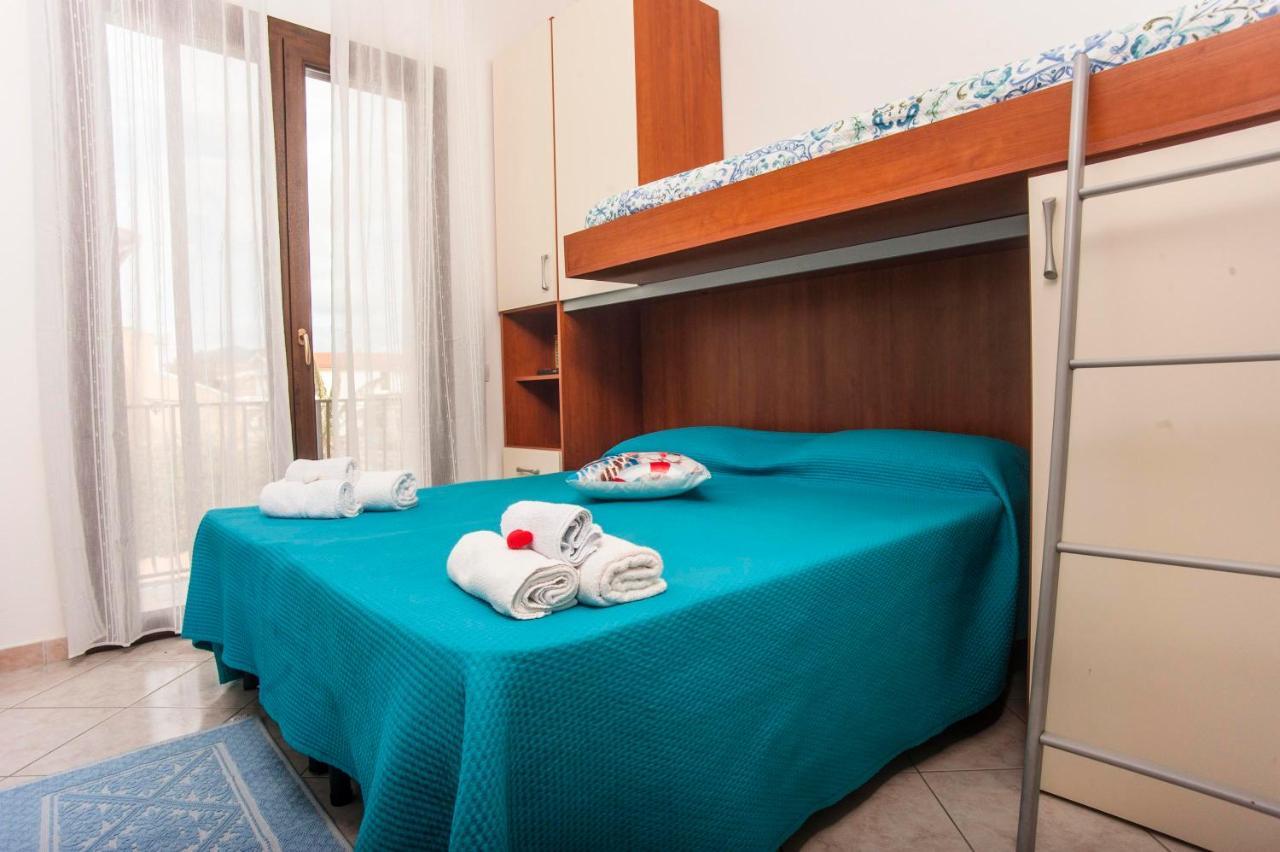 Casa Vacanze Luna Pula Ngoại thất bức ảnh